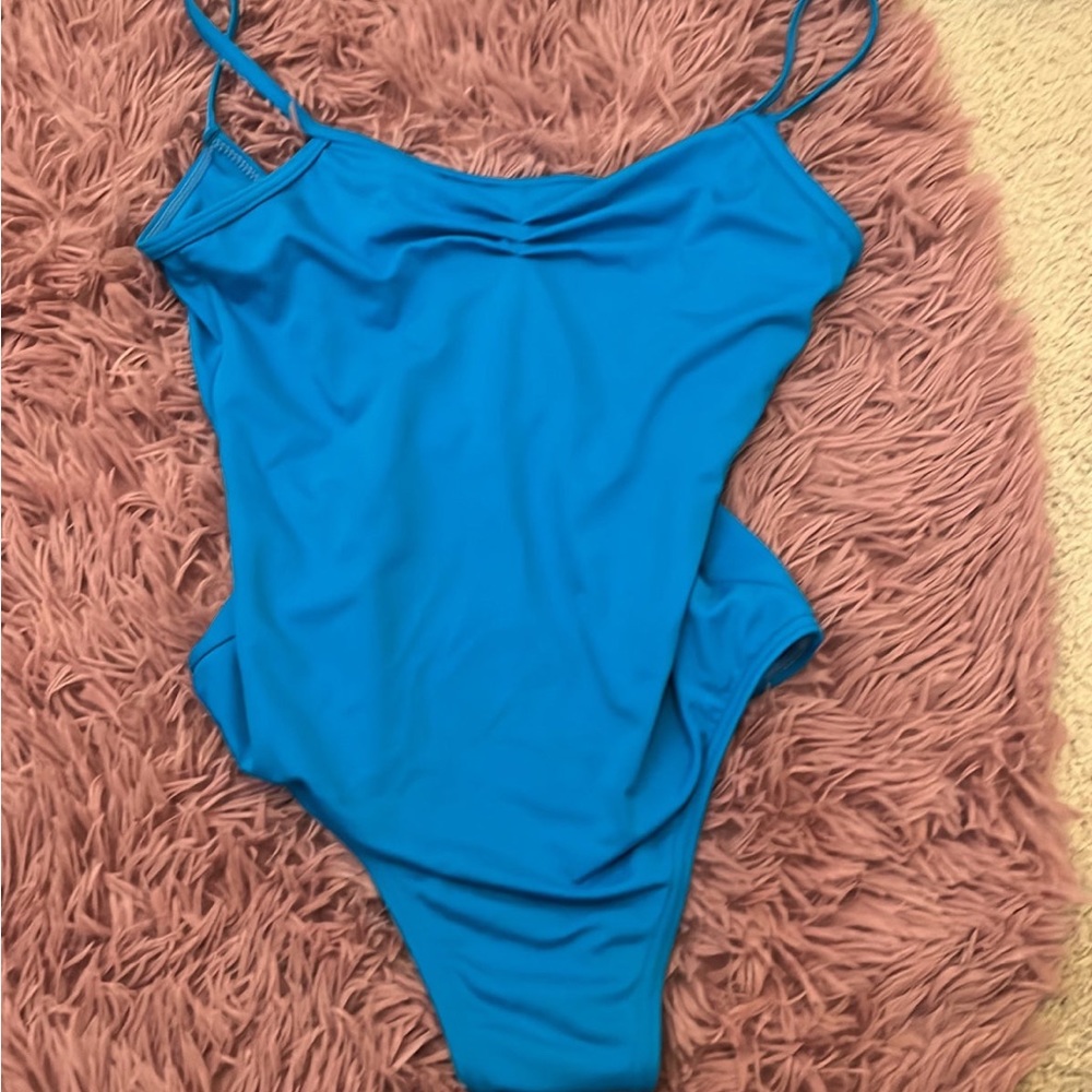 Balera girls leotard MC medium